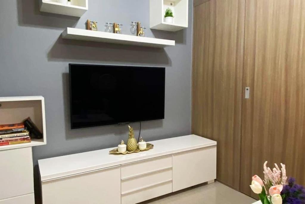 Fully Equipped 1Br Condo At Shore2 Near To Moa Manila Kültér fotó