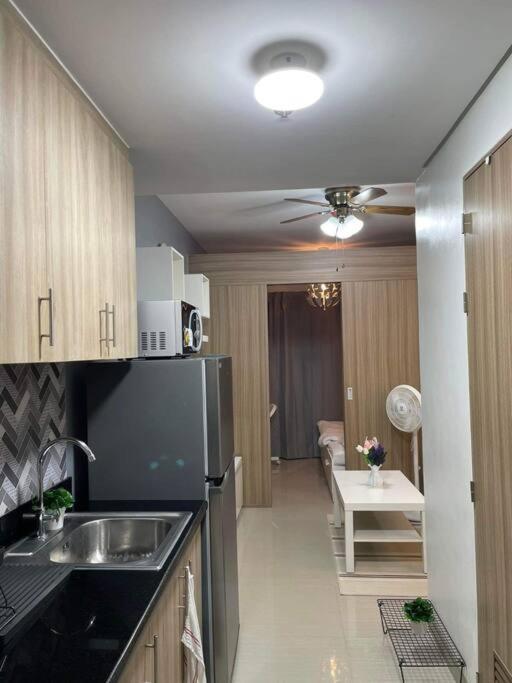 Fully Equipped 1Br Condo At Shore2 Near To Moa Manila Kültér fotó