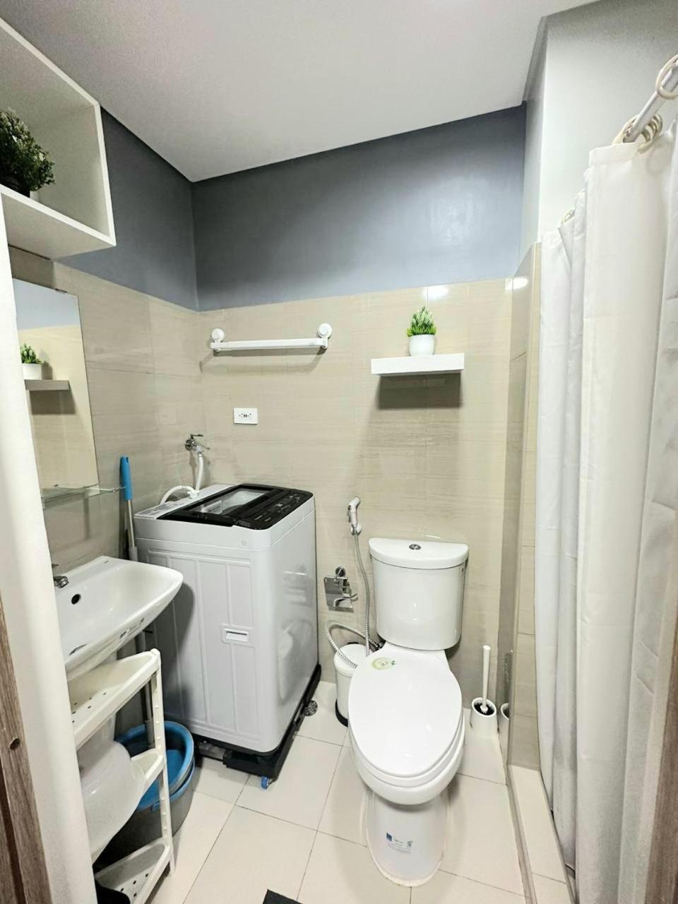 Fully Equipped 1Br Condo At Shore2 Near To Moa Manila Kültér fotó